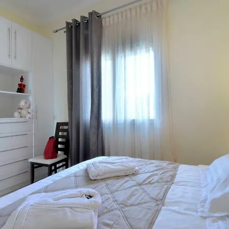 Vakantiehuis Katoi 2 Agios Georgios Pagoi *